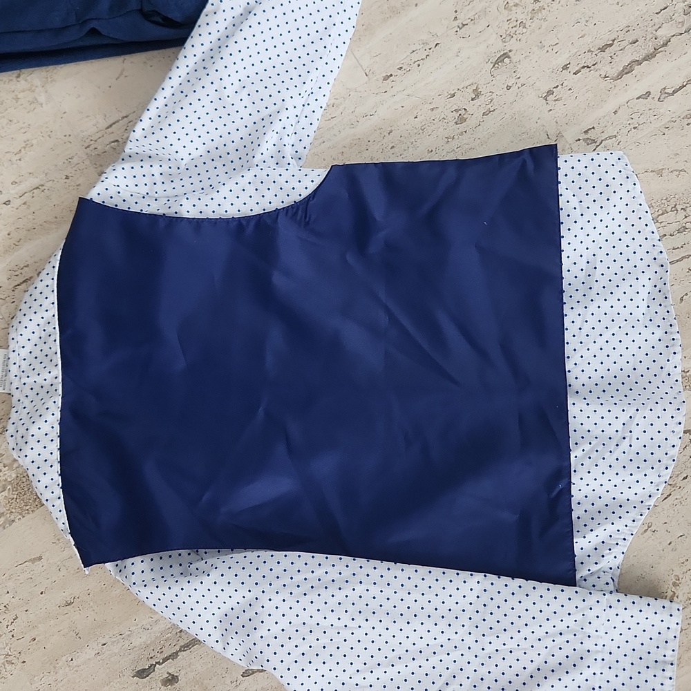 Van Heusen Dark Blue Pantsuit with Polka Dot Shirt - Picture 7 of 7